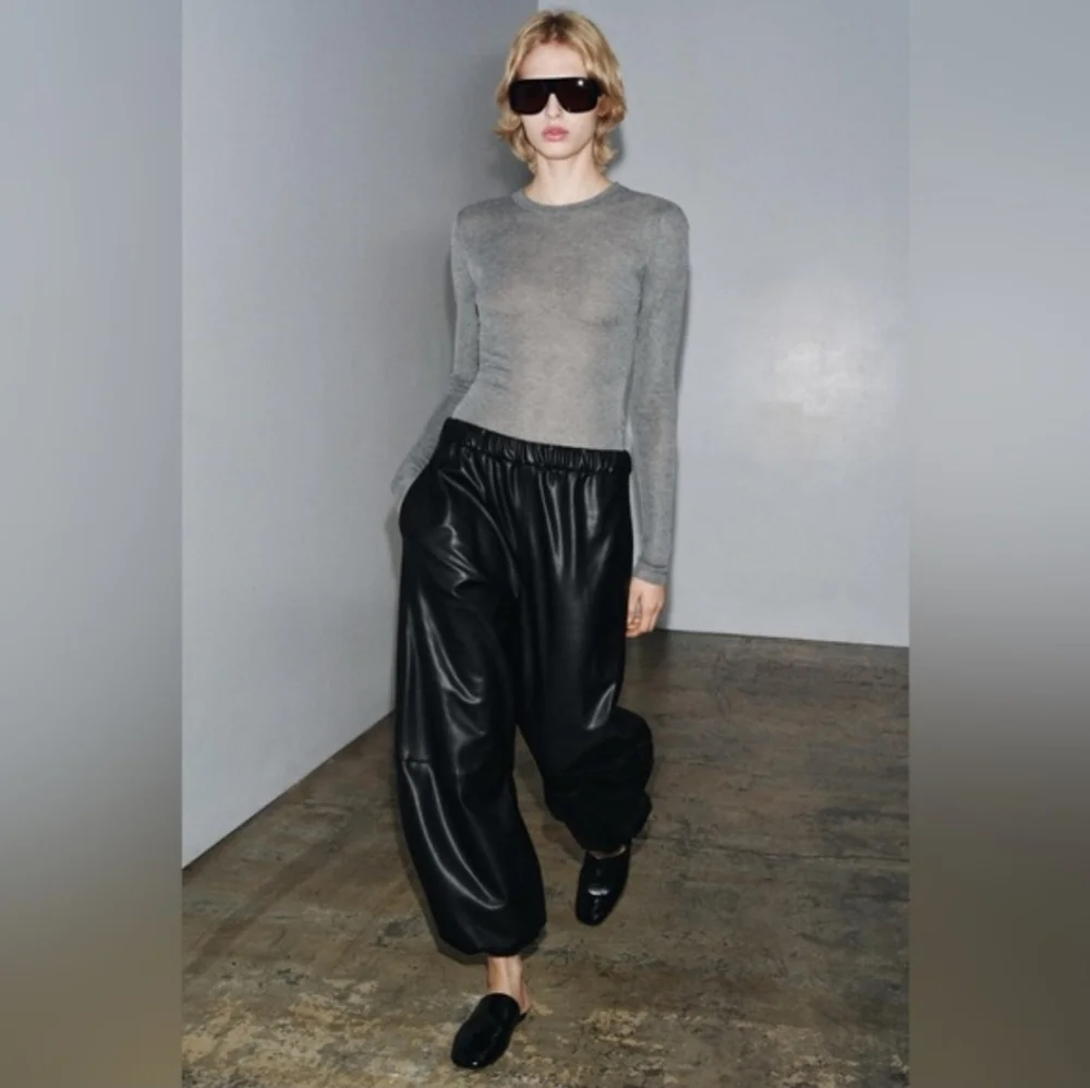 Zara Faux Leather Balloon Pants Black Size S